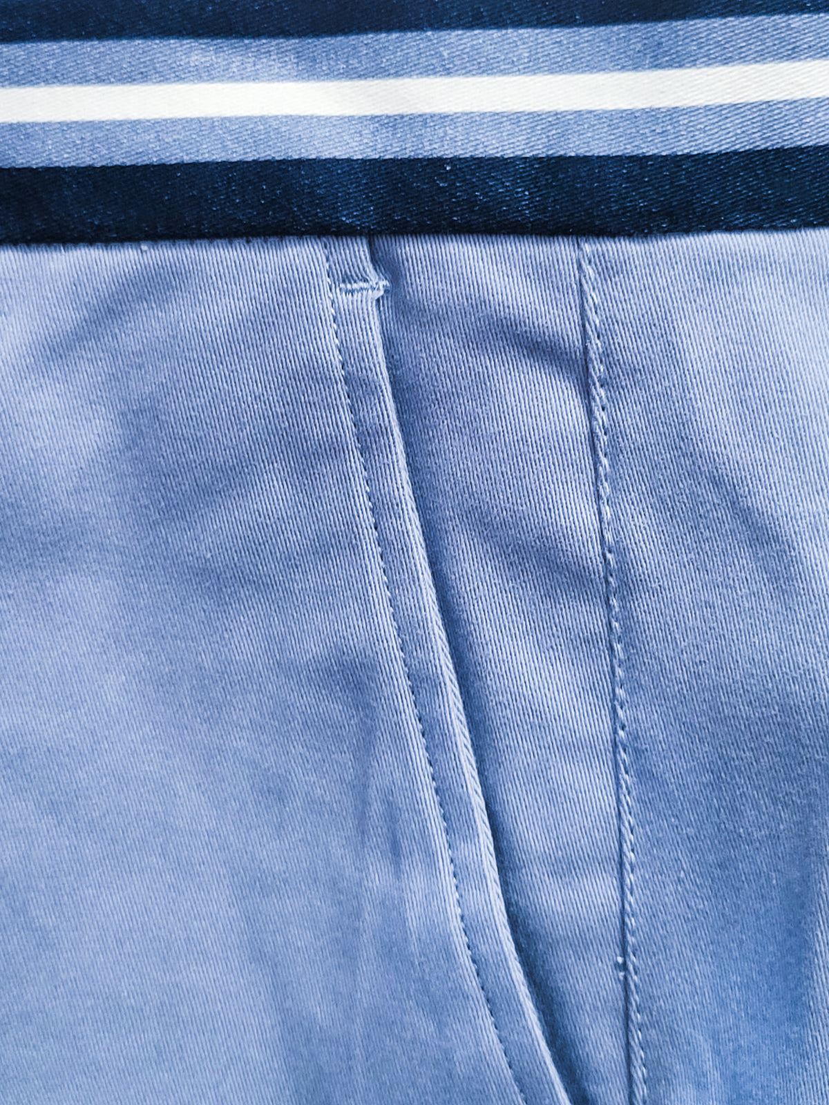 CHAMBRAY BLUE