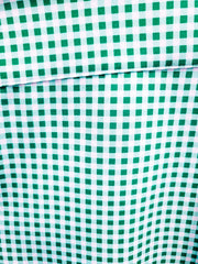 WHITE/GREEN