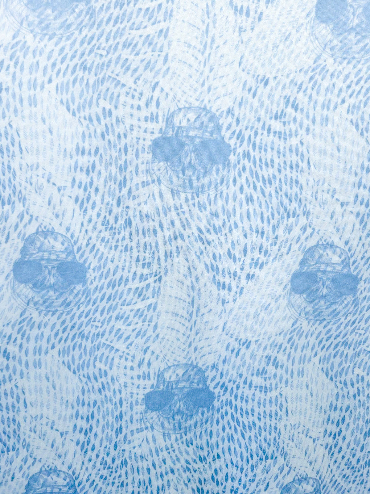 WHITE/BLUE